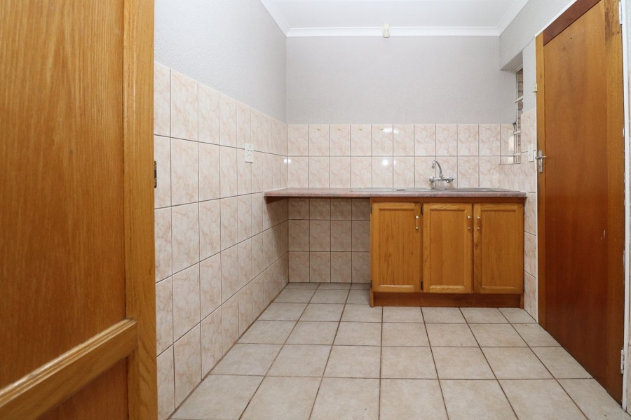 2 Bedroom Property for Sale in Flimieda North West